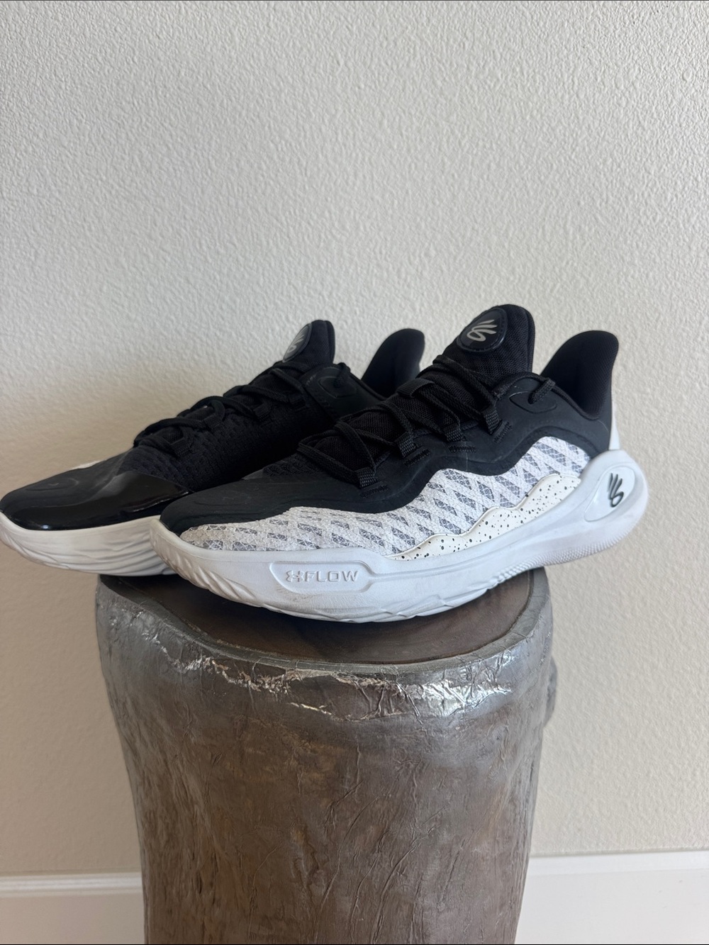 Under Armour Basketball Shoes